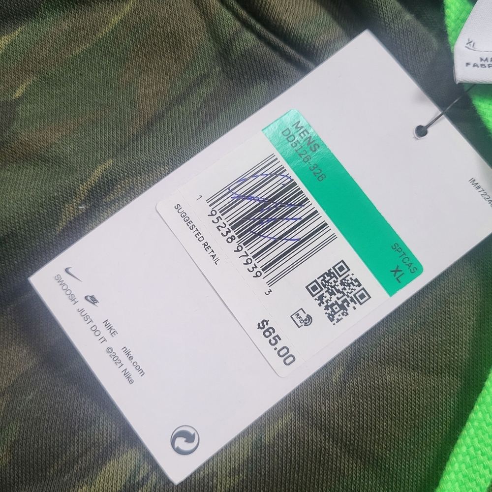NWT Men's Camo Nike Hoodie.  XL - Picture 3 of 10